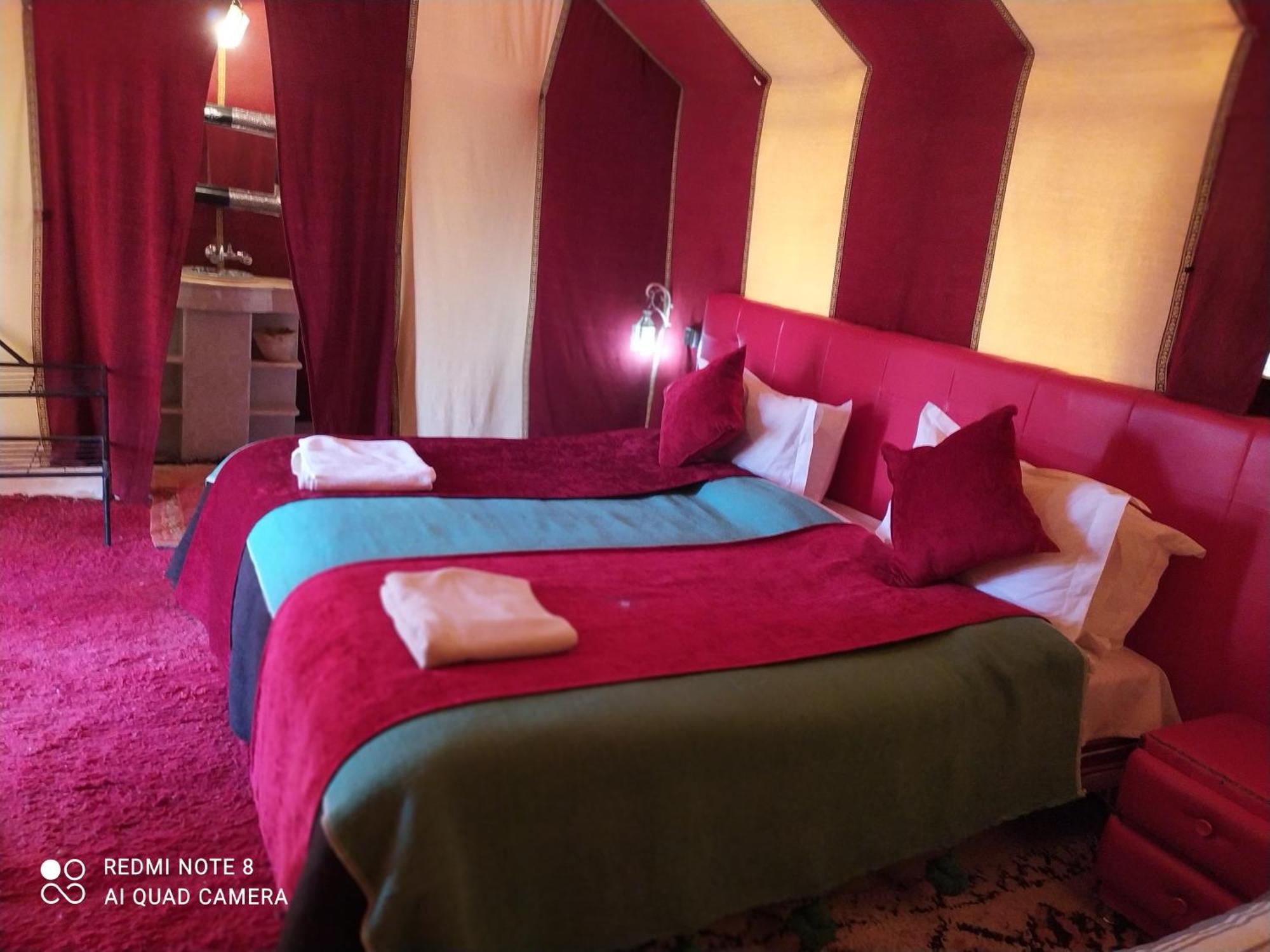 Desert Experience Glamping เมอร์ซูกา ห้อง รูปภาพ