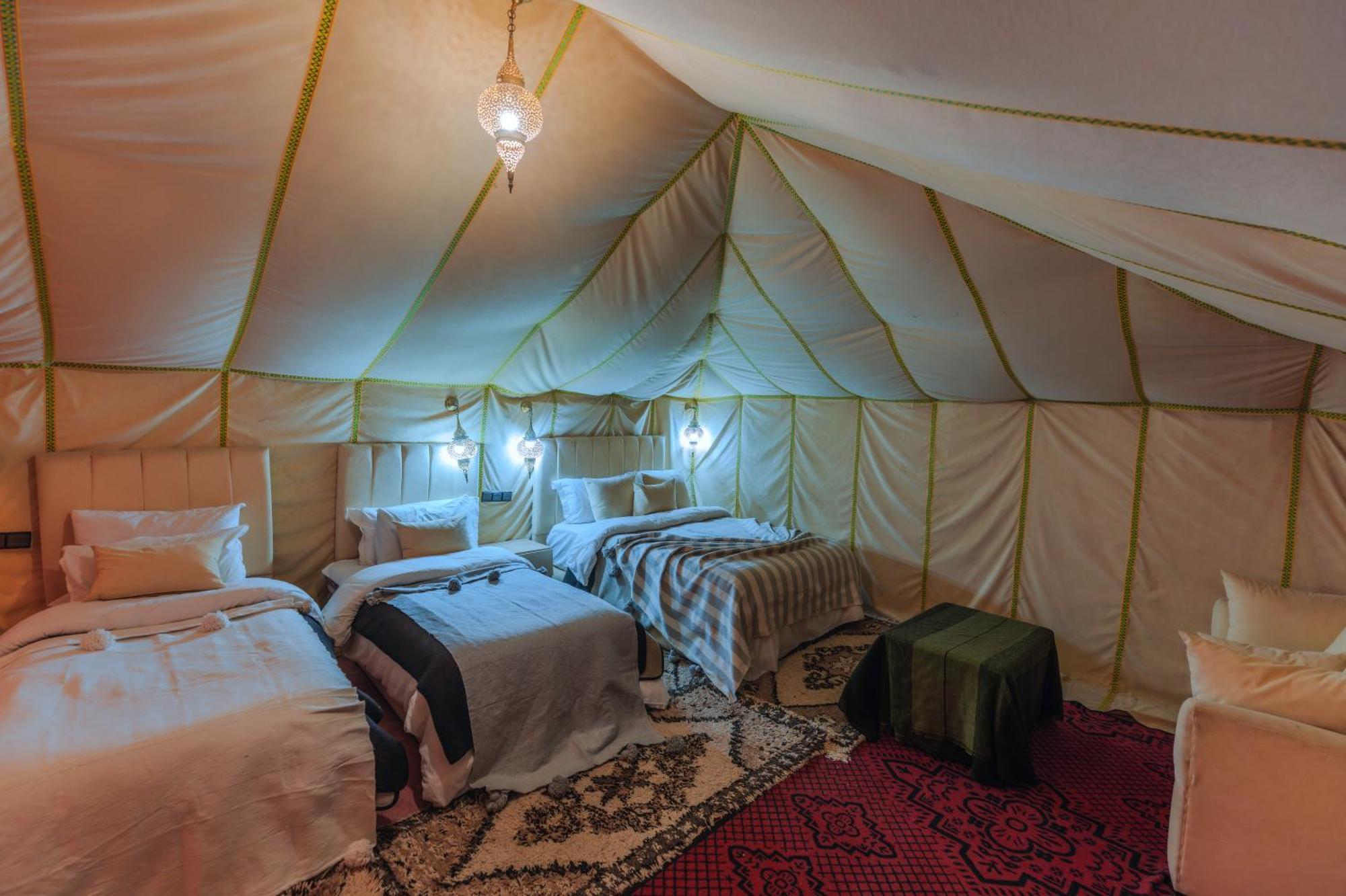 Desert Experience Glamping เมอร์ซูกา ห้อง รูปภาพ